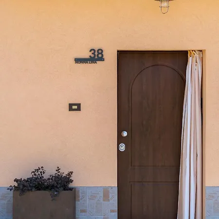 Nonna Lina Дом отдыха Castel di Ieri